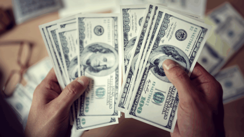 Investing in the Digital Age A Guide to P2P Lending for Lenders